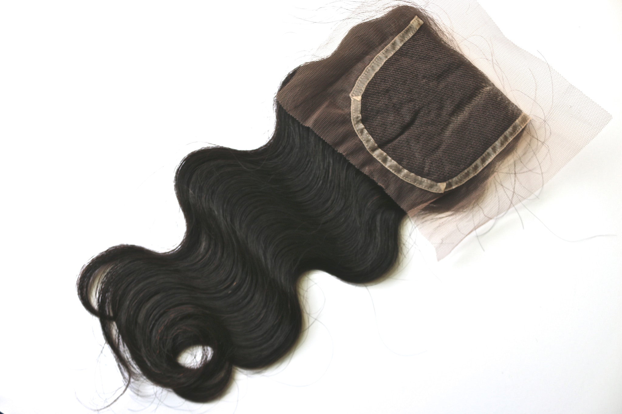 THE RADIANCE EURASIAN WAVE CLOSURE 14"